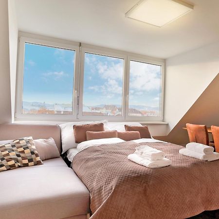 Sky9 Penthouse Apartments Вена Экстерьер фото